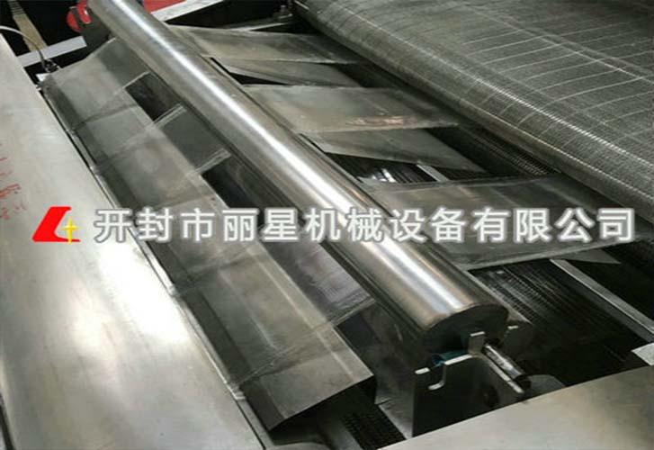 �Զ�����Ƥ����װ���������������̽��и��ʡʱ��ʡ��